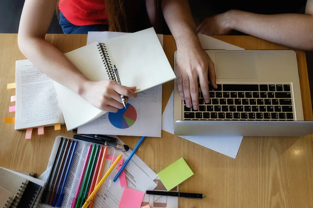 investimento em um sistema online de gestão escolar