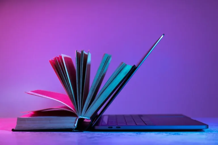 Entenda as vantagens e desafios do uso de tecnologia na educação