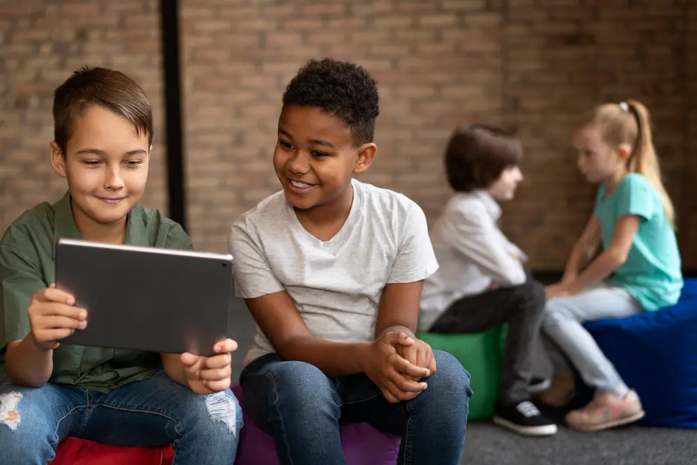 Quais as principais vantagens da tecnologia na educação