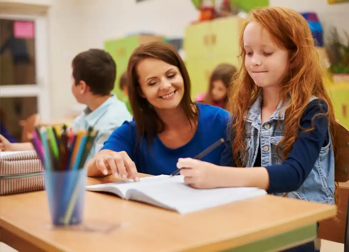 Professora seguindo o calendário escolar