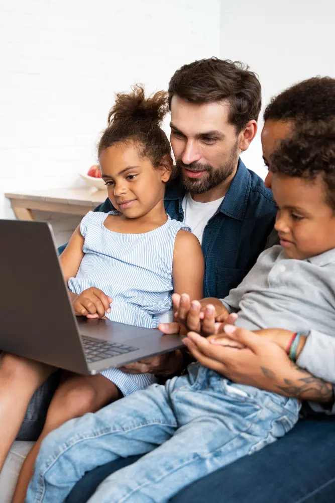 canais de comunicação entre escola e família