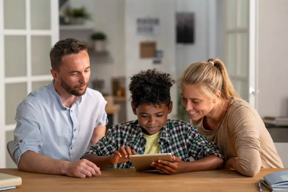 práticos de canais de comunicação entre escola e família