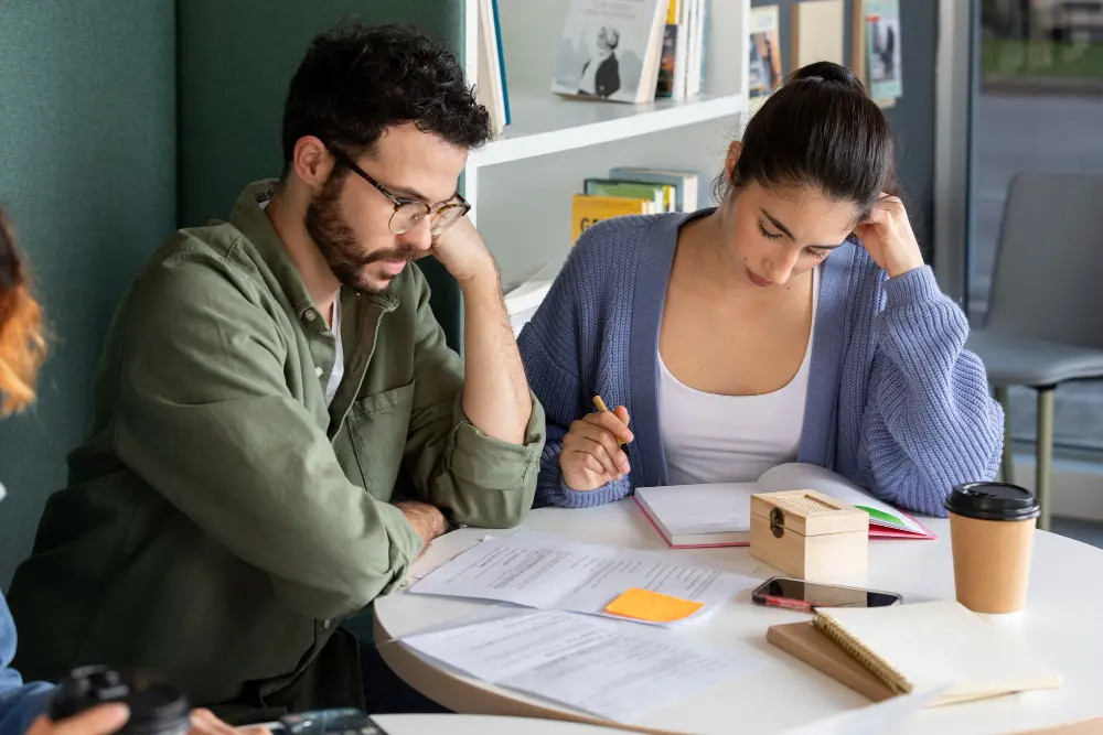 Como a tecnologia pode ajudar na gestão financeira escolar