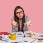 como reduzir inadimplência escolar