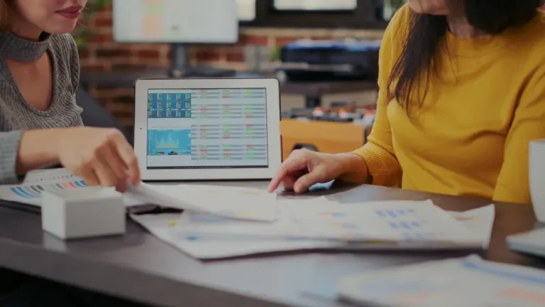 automação financeira para escolas