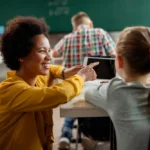 comunicação escolar eficiente