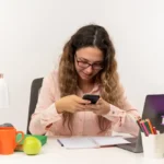 como reduzir inadimplência escolar